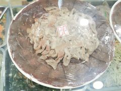 -闫家驴肉老店(华电一校店)