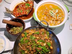 -费大厨辣椒炒肉(高铁吾悦广场店)