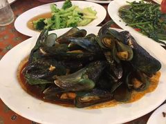 -拉威海鲜市场