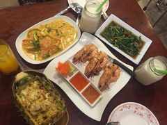 -Dang restaurant (patong phuket)