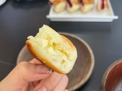 芝士奶渣饼-诺敏塔拉奶茶-布里亚特包子-手把肉(锦都会店)