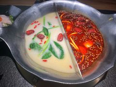 -湊湊火锅·茶憩(打浦桥日月光店)