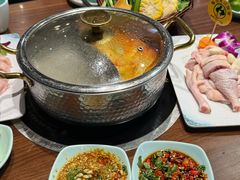 -龙泉人椰子鸡·糟粕醋·地标海南菜(龙昆南店)