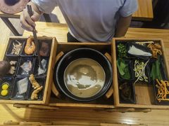 -勺子米线·云南传统小吃市集(四方街店)