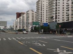 -巴黎贝甜(宜山路店)