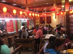 大堂-王村姑老土炕莜面村(桥东店)