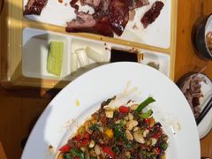 -老滇山寨•云南特色菜•地方菜•民族风情歌舞表演(金碧店)