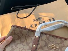-COACH蔻驰(百联奥特莱斯广场店)