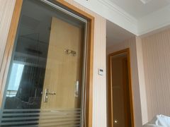 -维也纳酒店(成都春熙路李家沱地铁站店)