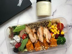 -F+轻食健身赋能空间(中华北路国贸商场店)