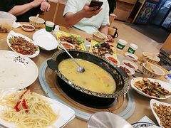 -四姑娘山阿巴郎·藏式花园餐厅