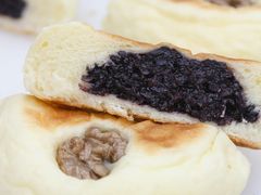 超级柔软的日式紫米包-富贵面包公司(运河店)