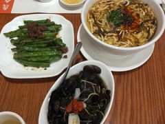 -鼎泰丰(新港中心店)