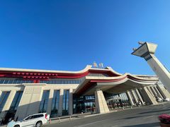 -敦煌莫高国际机场