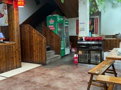 -三里屯土灶炖公鸡地锅鸡(江东店)