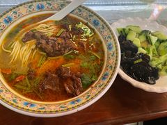 -金杨拉面王小吃面馆·牛三宝面·红烧牛肉粉