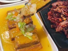 -隔壁老王·家常云南菜(花巷店)