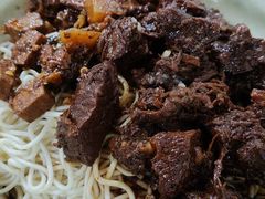 红烧牛肉面-旺泉餐饮店·清真牛肉面馆