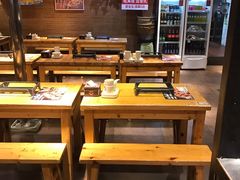 大堂-管氏翅吧(护国寺店)