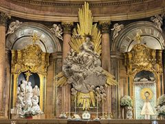 -皮拉尔圣母圣殿主教座堂