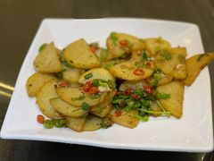 -瑞丰园庭院餐厅·白族传统家常菜
