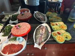 -忘情水鱼头·鲜鱼火锅(滨江中路店)