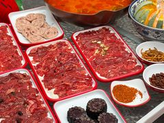 -毛辣果·贵州红酸汤牛肉火锅(西单店)