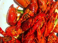 -涨巢·潮玩水疗局