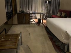 -广州天河希尔顿酒店