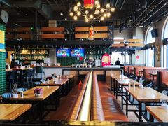 大堂-卖浪  LIVE  SHOW  BAR