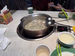 -润园四季椰子鸡火锅(海上世界店)
