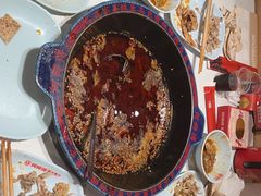 -何师傅美蛙鱼头(汉街店)