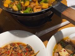 -聚鑫朋酸菜肥肠(文艺路口店)