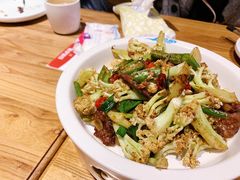 干锅有机花菜-胖老汉椒麻鸡清真新疆菜(西御街店)