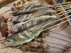 -夜火烤摊·东北烧烤酒场·老杨小黄鱼