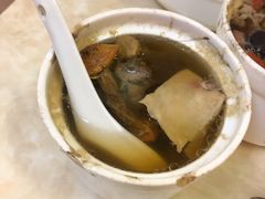 姬松茸鱿鱼炖竹丝鸡-信行丰炖品皇店(光孝路店)