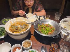 -许爷家·生态湖鲜(徐汇日月光店)