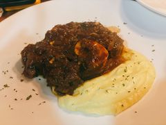 炖牛膝骨-La Tavernetta(Bar à Vin)(乌鲁木齐路店)