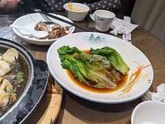 -东口码头·烧鸽子·鱼头泡饼·地方菜(金鹰悦城店)