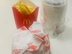 -麦当劳(秣陵路店)