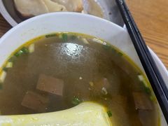 -黄阿姨锅贴大王(万航渡路店)