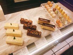 -黑草莓(重庆路店)