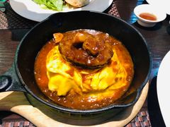 日式烩牛肉蛋包饭-TAMATI(巴黎贝甜韩式西餐厅店)