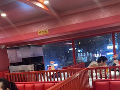 -何师傅美蛙鱼头(汉街店)
