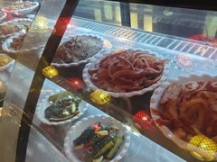 -金杨拉面王小吃面馆·牛三宝面·红烧牛肉粉