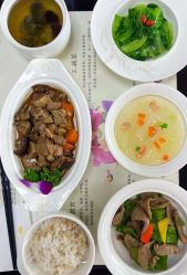 -金鹰国际月子中心(新街口店)