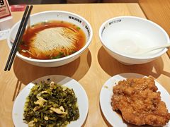 -朱新年·苏式汤团·面点(北寺塔店)