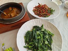 -千百味红餐厅·非遗江西菜(绿地双子塔总店)