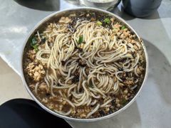 -正宗杨记普洱酸醋米线(总店)