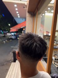 -MARTIN'S BARBER SHOP男士理发馆